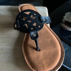 Report flip flop sandals Black size 10